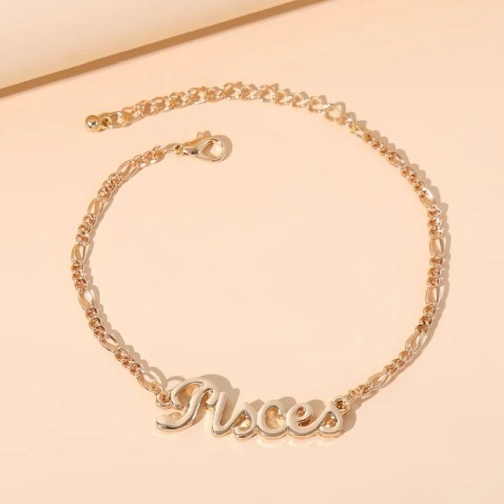 Pisces Zodiac Golden Bracelet